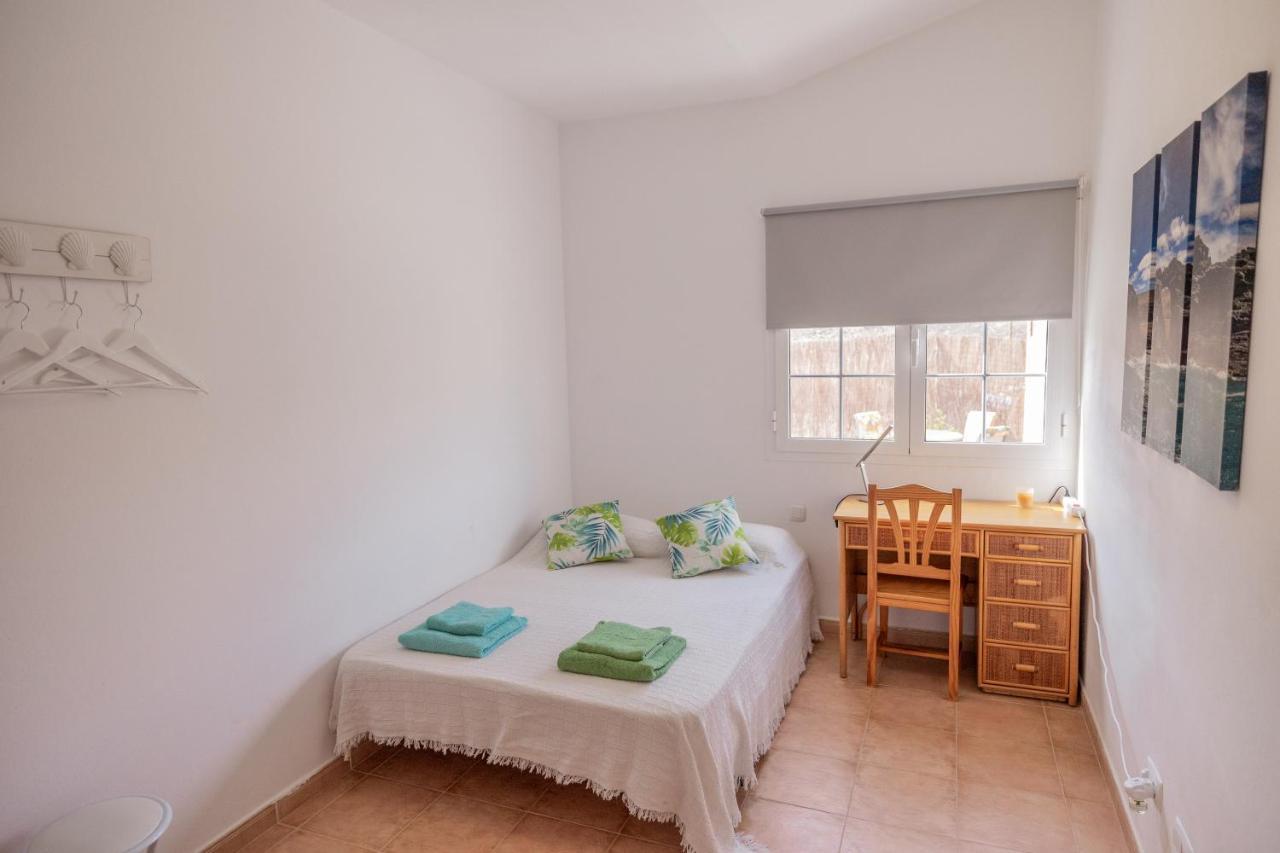 Casa Amaya - Spacious House With Pool, Large Garden, Bbq, 2 Terraces, And Ideal Location El Charco  Zewnętrze zdjęcie