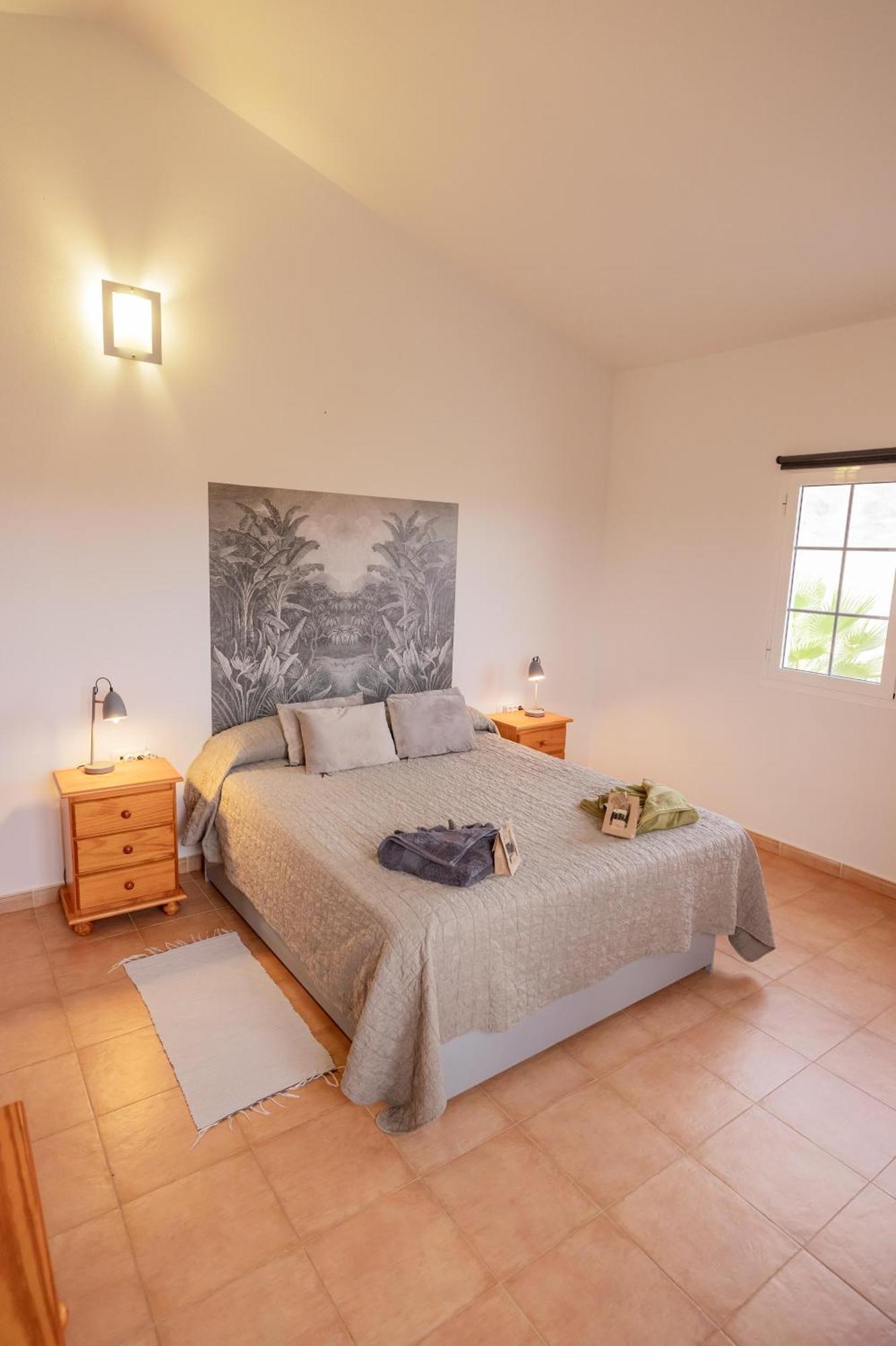 Casa Amaya - Spacious House With Pool, Large Garden, Bbq, 2 Terraces, And Ideal Location El Charco  Zewnętrze zdjęcie